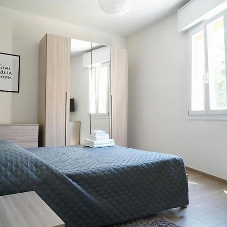 Molinari House Modena Smeraldo "Free Parking" ภายนอก รูปภาพ