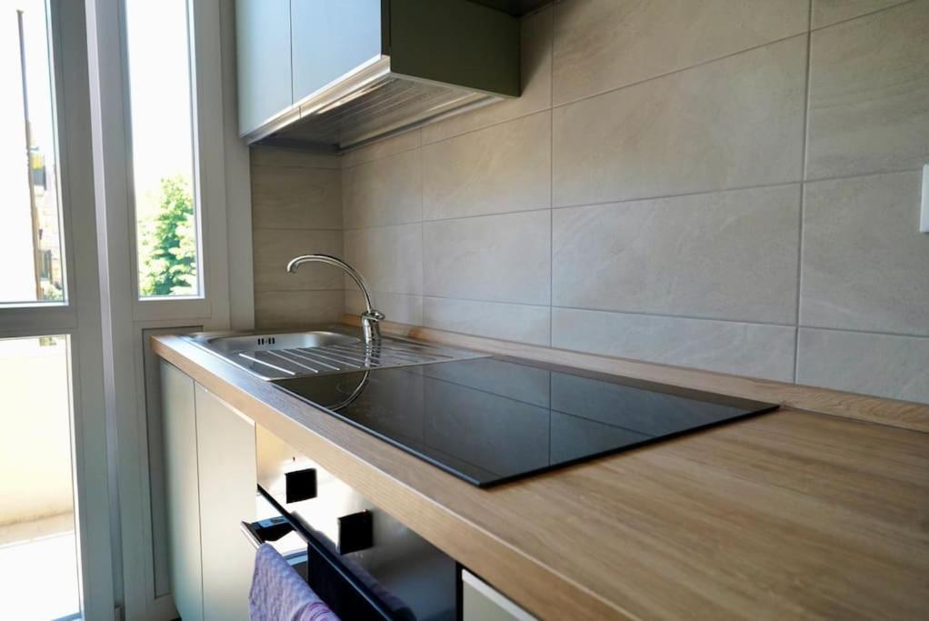 Molinari House Modena Smeraldo "Free Parking" ภายนอก รูปภาพ