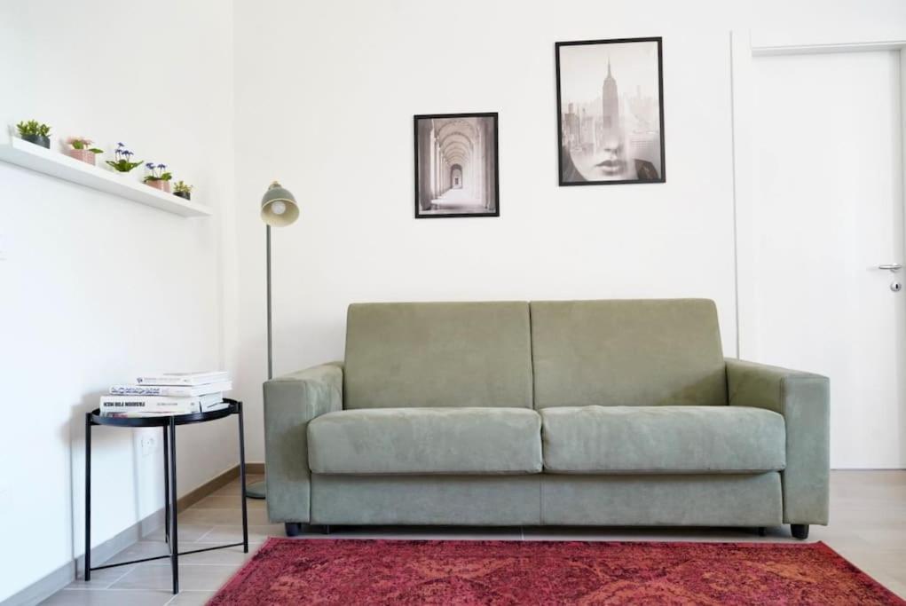 Molinari House Modena Smeraldo "Free Parking" ภายนอก รูปภาพ